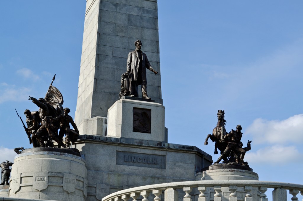 Lincoln-tomb